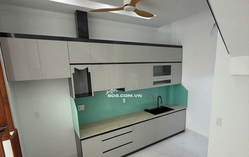 NHÀ 4 TẦNG MỚI XÂY, mặt tiền thục, GẦN VÕ VĂN KIỆT, DTsd 160m2, NHỈNH 6ty